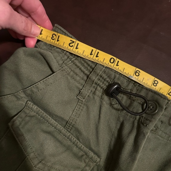 Brandy Melville cargo pants - Picture 5 of 7